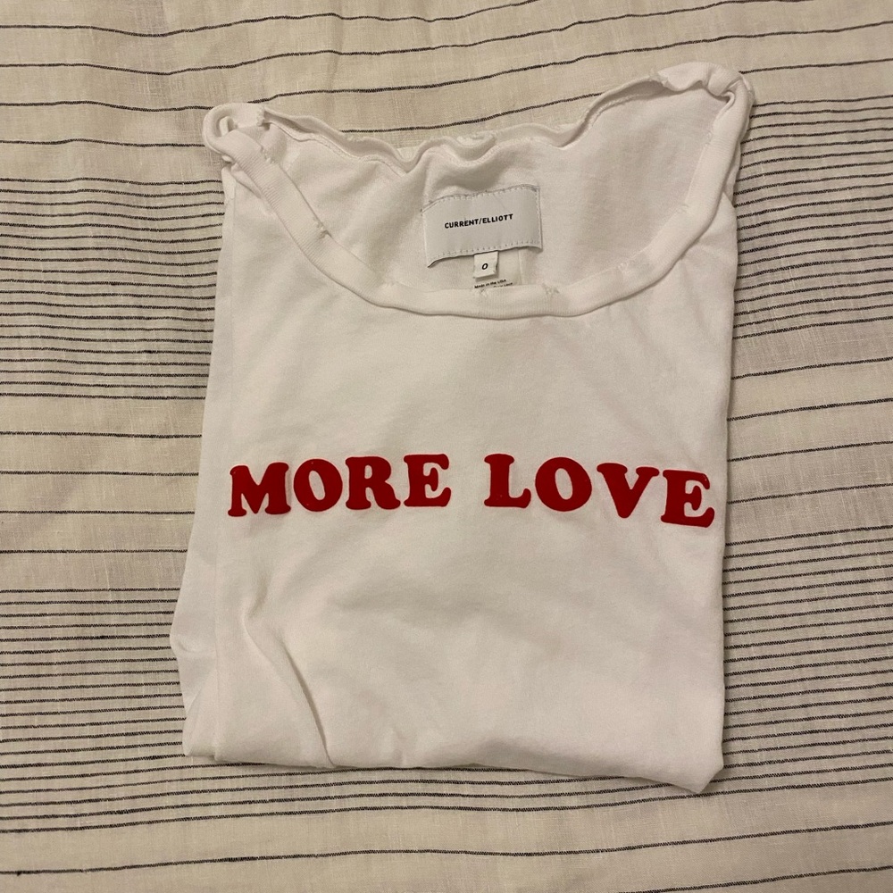Current/Elliott “More Love” White Cotten T shirt Sz Small